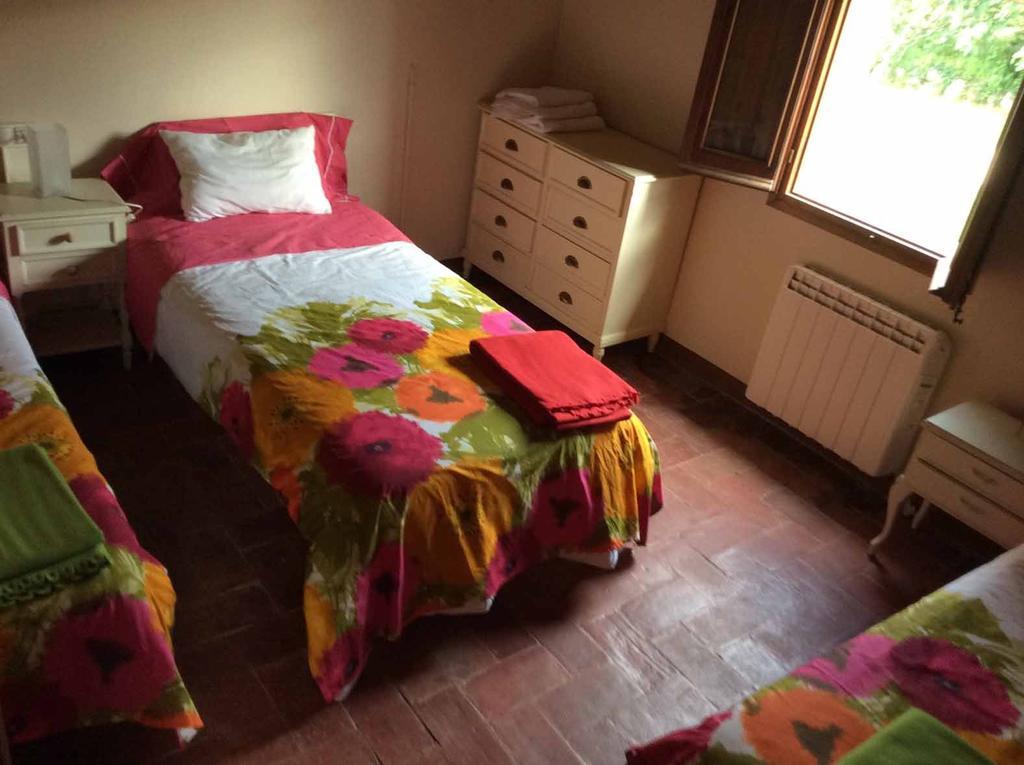 La Casanova De Beuda Villa Szoba fotó